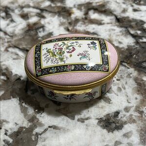 Halcyon Days Enamels Trinket box - Victorian Flowers